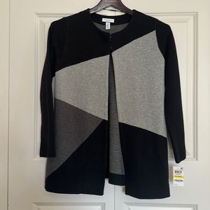 NWT Charter Club Petite   P/M Black and gray front hook cardigan.